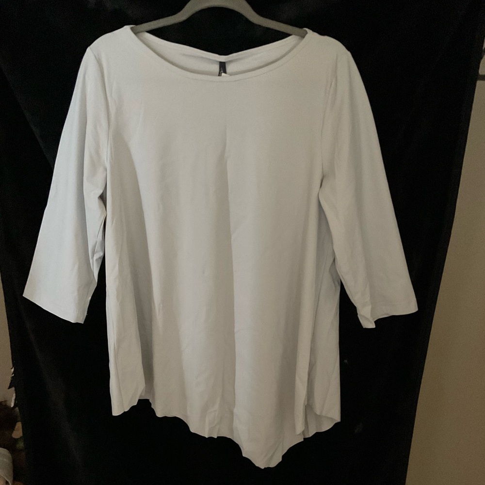 Porto Jive Top. Size 4 / M. Light blue NWT